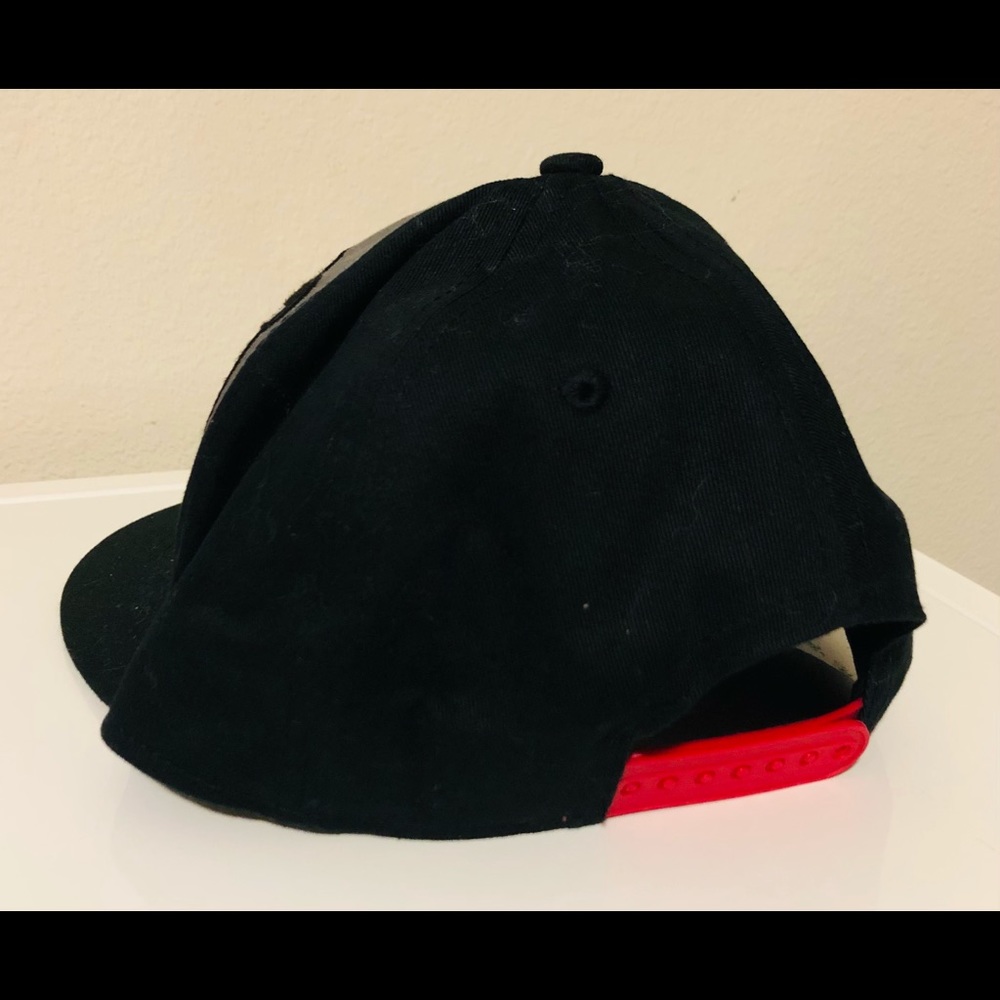 Domo Skeleton Snapback Cap - Picture 3 of 3